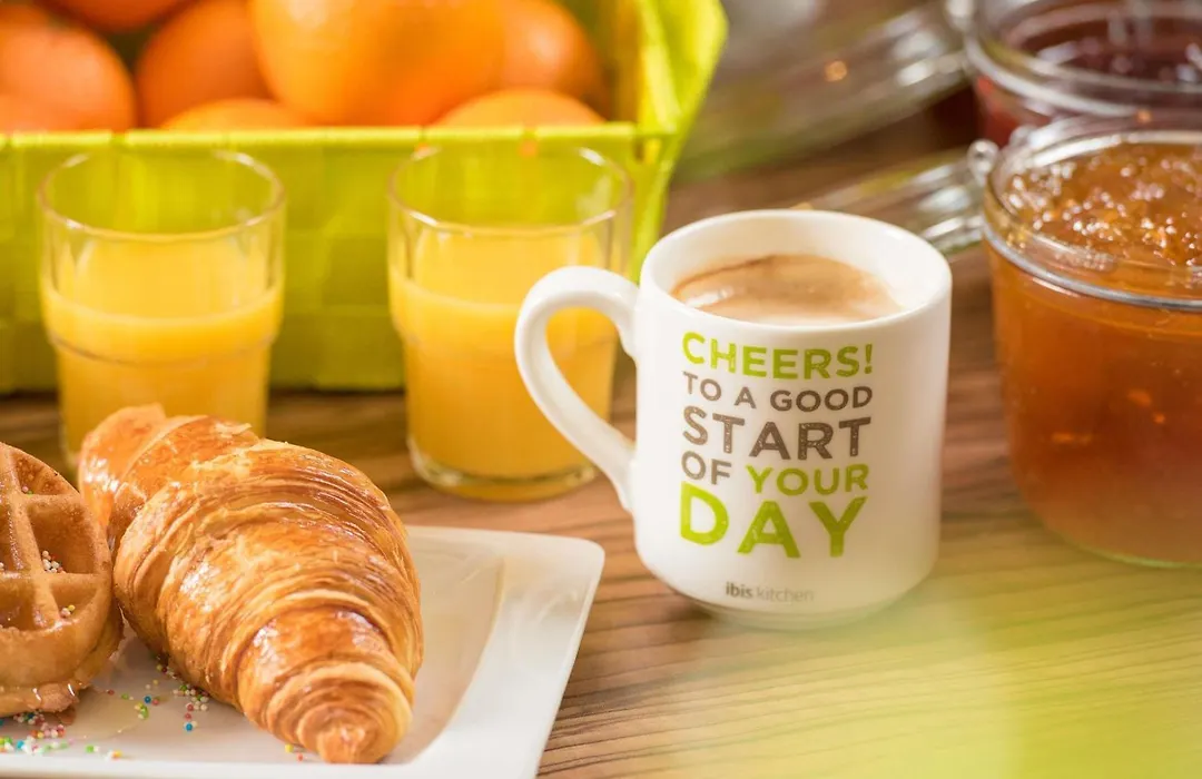 Hotel Ibis Styles Clermont-Ferrand Gare-1